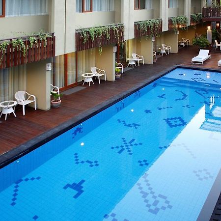 Devata Suites And Residence Legian Eksteriør billede