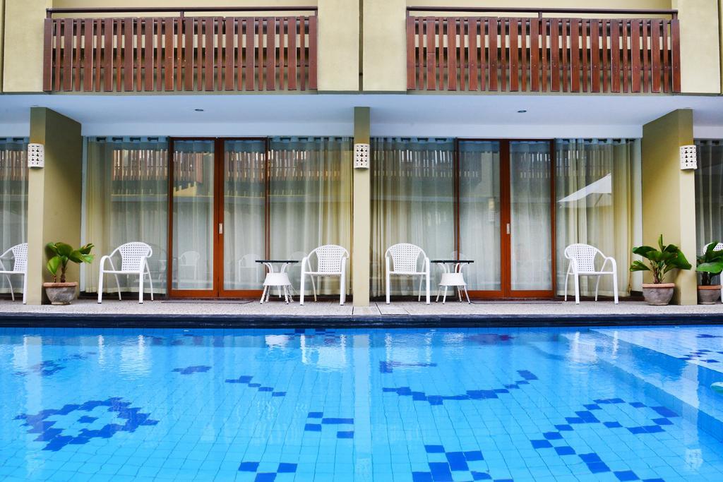 Devata Suites And Residence Legian Eksteriør billede