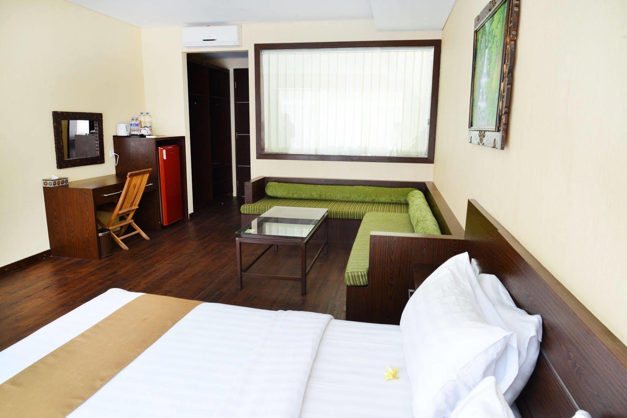 Devata Suites And Residence Legian Eksteriør billede
