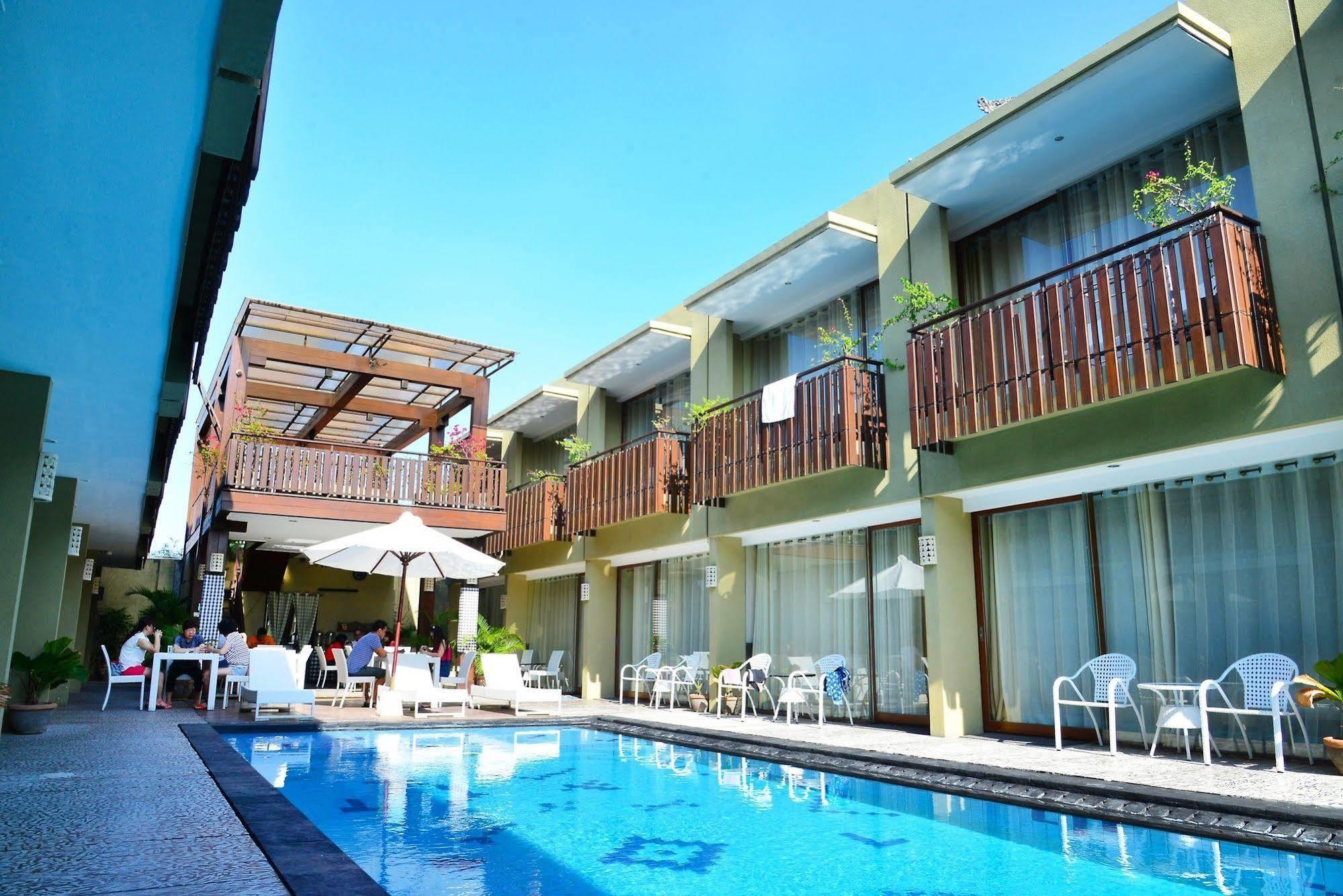 Devata Suites And Residence Legian Eksteriør billede